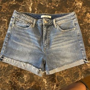 Joe’s Jeans | Dewey Cut off Denim Shorts